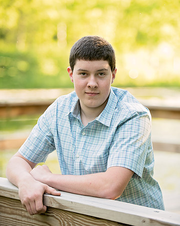 Grayson senior 2024-8